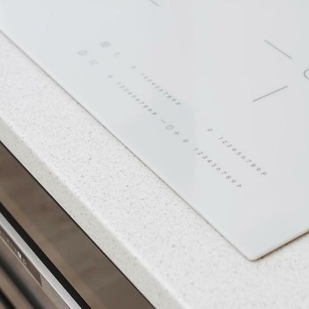 Apartment Krakow Arianska By Renters Prestige Luaran gambar
