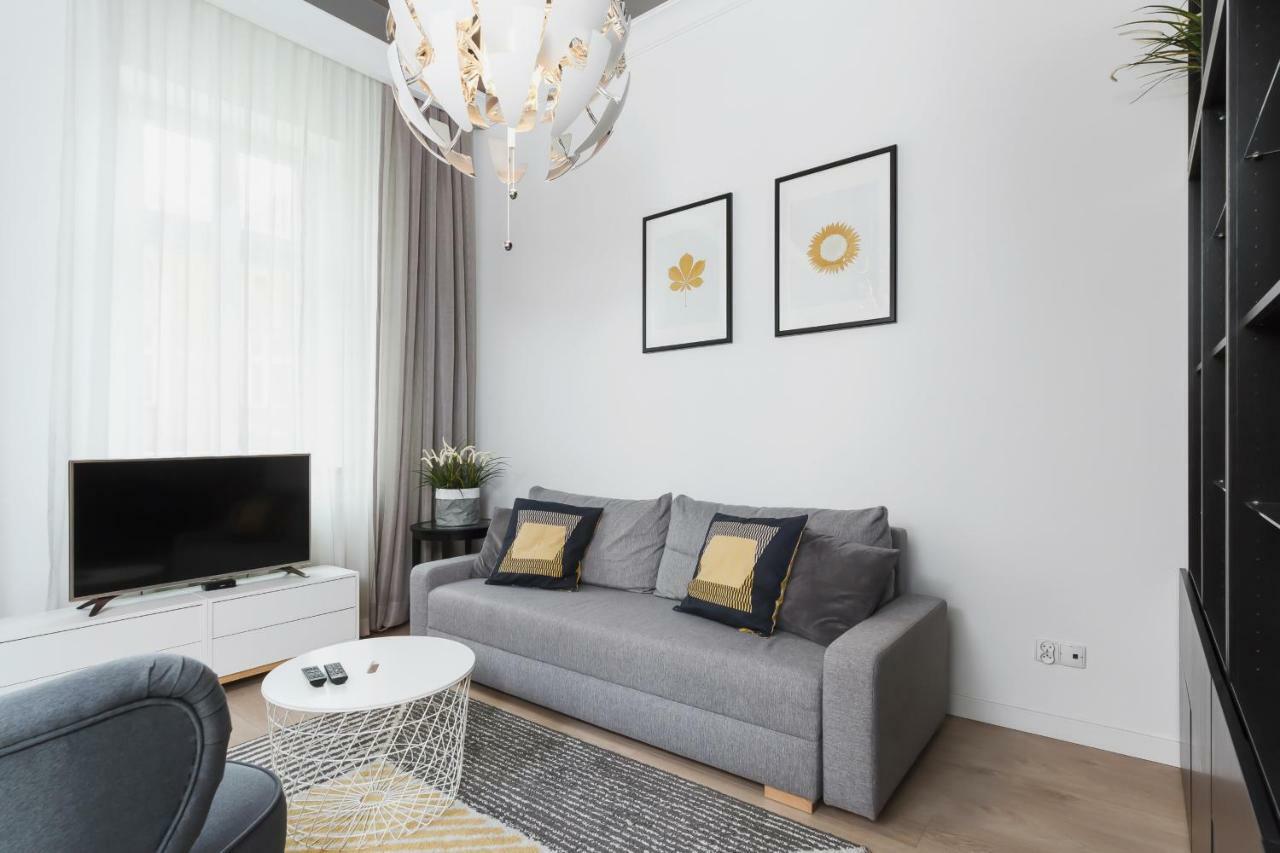 Apartment Krakow Arianska By Renters Prestige Luaran gambar